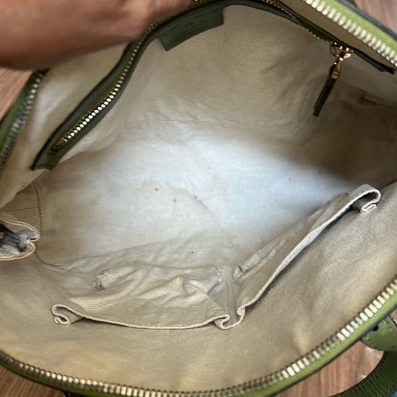 A217 - 💯 % authentic Gucci tote bag - Picture 13 of 16